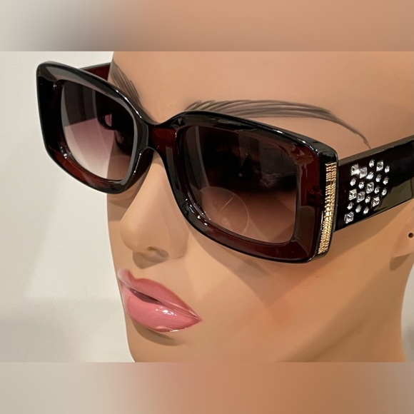 Rectangular Sunglasses - Picture 1 of 4